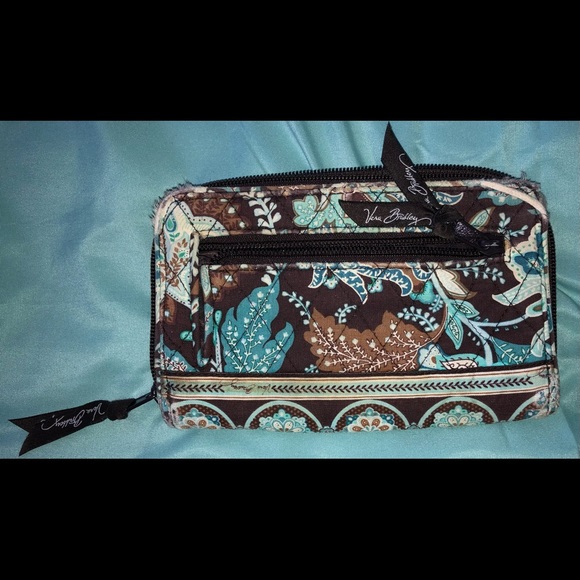 Vera Bradley Wallet - Picture 3 of 5